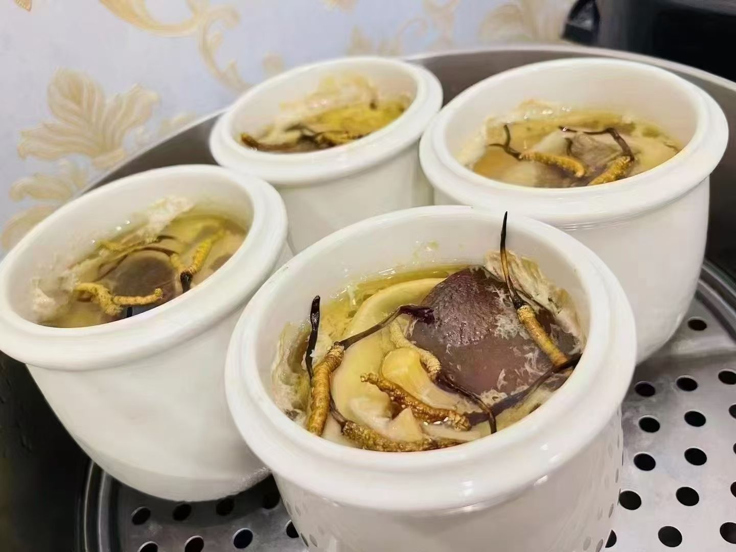 冬蟲夏草燉什么最好？5種黃金搭配讓滋補(bǔ)效果翻倍